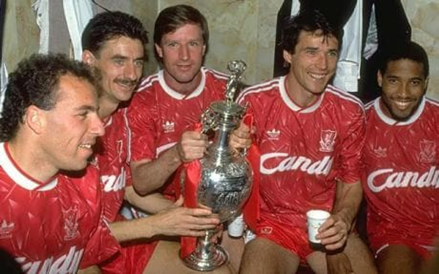 �а��инки по зап�о�� liverpool 1989-90
