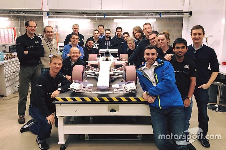 Manor MRT07
