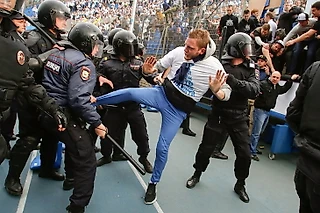 Полицейский произвол. Зачем нам был нужен ЧМ?