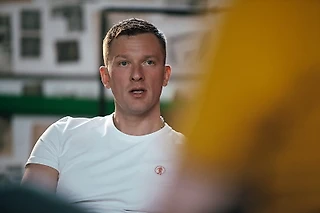 «Купил кошелек «Луи Виттон» – Рахунек с Чаянеком заметили. Сказали, лучше б брату деньги отдал». Вратарь сборной – теперь менеджер и тренер ВХЛ