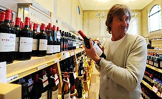 «Если я не добиваюсь успеха, надо искать другую работу». Чего достиг Уэйн Гретцки без клюшки и шайбы