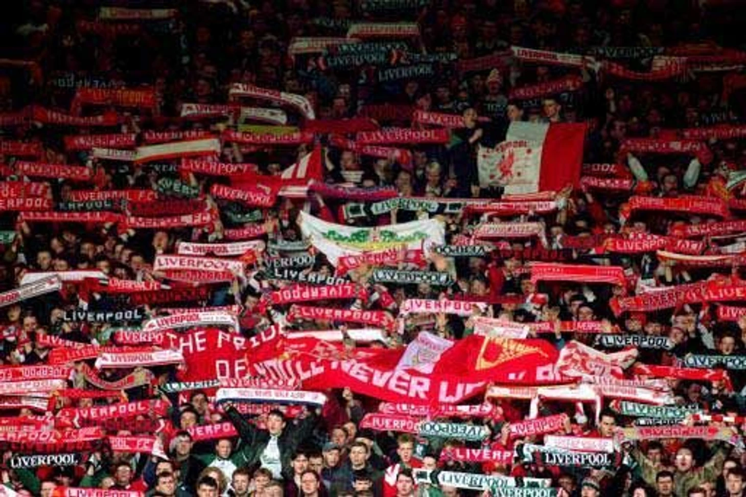 �а��инки по зап�о�� liverpool kop