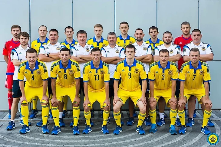 https://photobooth.cdn.sports-ru.com/preset/post/d/d7/3b6f0180342c2a1f5a380b573256f.png