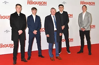 Легенды и действующие футболисты «МЮ» на премьере документального фильма Сэр Алекс Фергюсон: Никогда не сдавайся