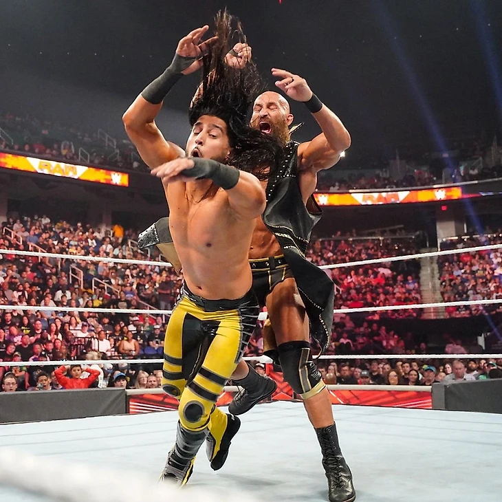 Обзор WWE Monday Night RAW 02.05.2022, изображение №19