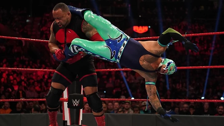 Обзор Monday Night RAW 28.01.2020, изображение №5