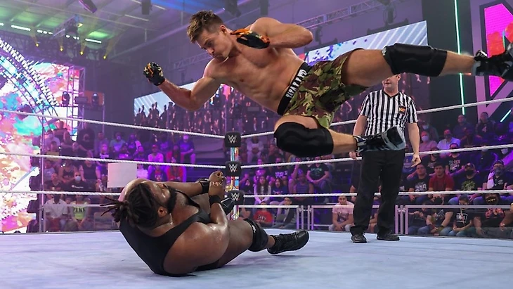 Обзор WWE NXT 2.0 28.12.2021, изображение №3