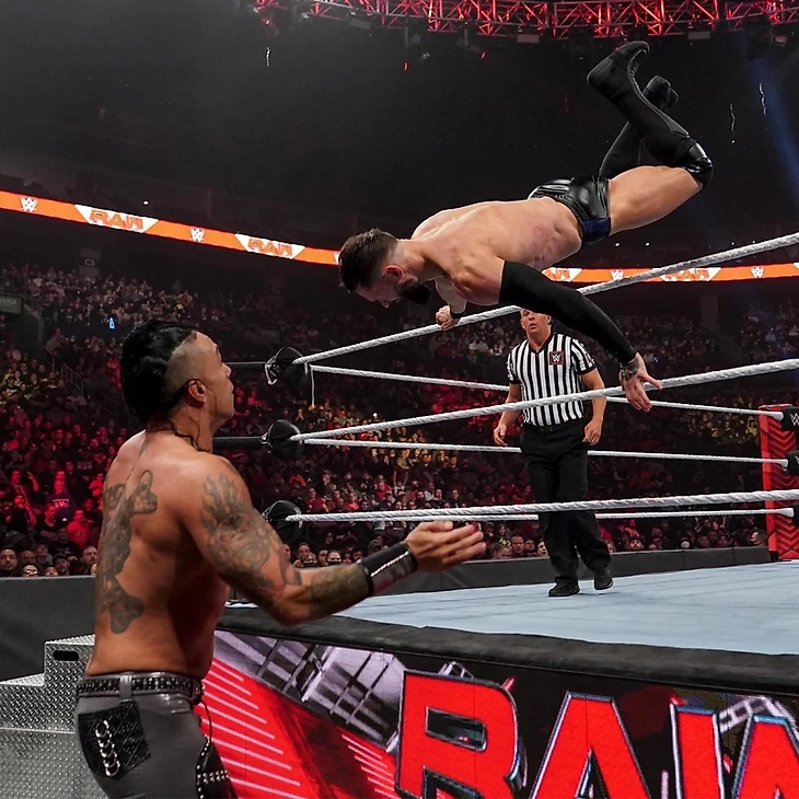 Обзор WWE Monday Night RAW 28.02.2022, изображение №19