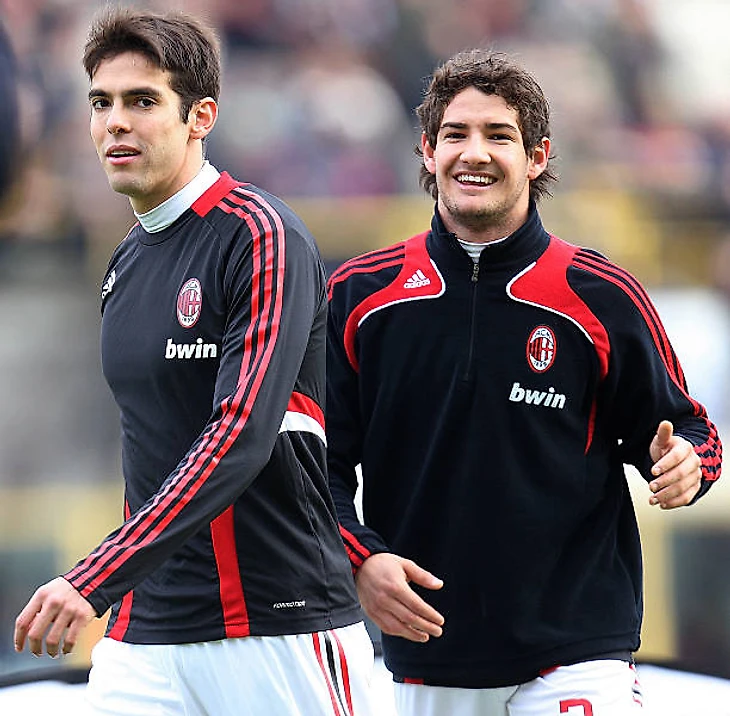 Изображение 1 поста пользователя Milan Posts от 15:19:19 07.10.2026