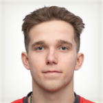 Максим Холодов