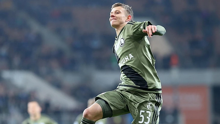 Wielki talent w małym ciele. Kim jest młody piłkarz Legii – Sebastian Szymański? – Przegląd Sportowy Onet