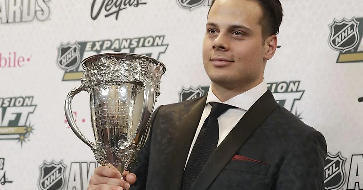 Leafs centre Auston Matthews wins Calder Trophy as NHL's rookie of the year