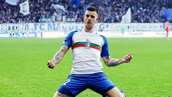 Mateusz Zukowski beim 1. FC Magdeburg: Wie Piszczek, nur andersrum - 11FREUNDE