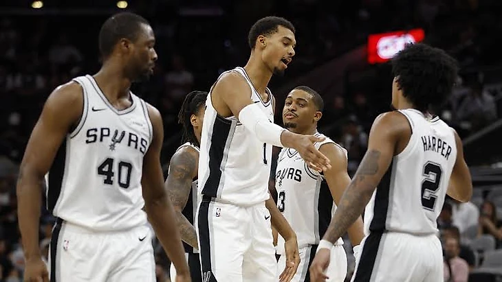 Victor Wembanyama, Dylan Harper Pairing Excites Spurs Fans After Win vs.  Pacers
