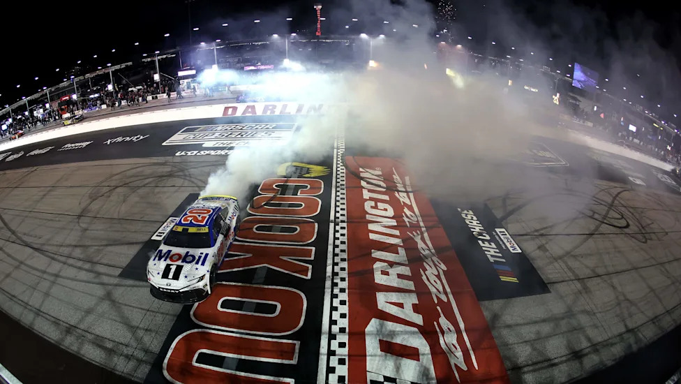 NASCAR, Кайл Ларсон, Дэнни Хэмлин