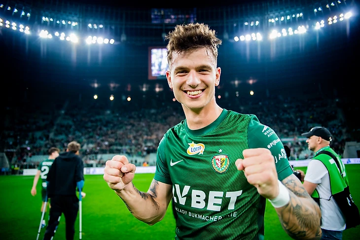 OFICJALNIE: Mateusz Żukowski na dłużej w Śląsku Wrocław! - Wrocławski Portal