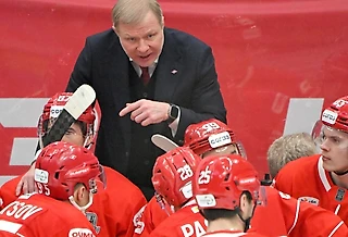 🏒 Сколько игр выиграет ХК «Спартак»  в пяти предстоящих матчей?