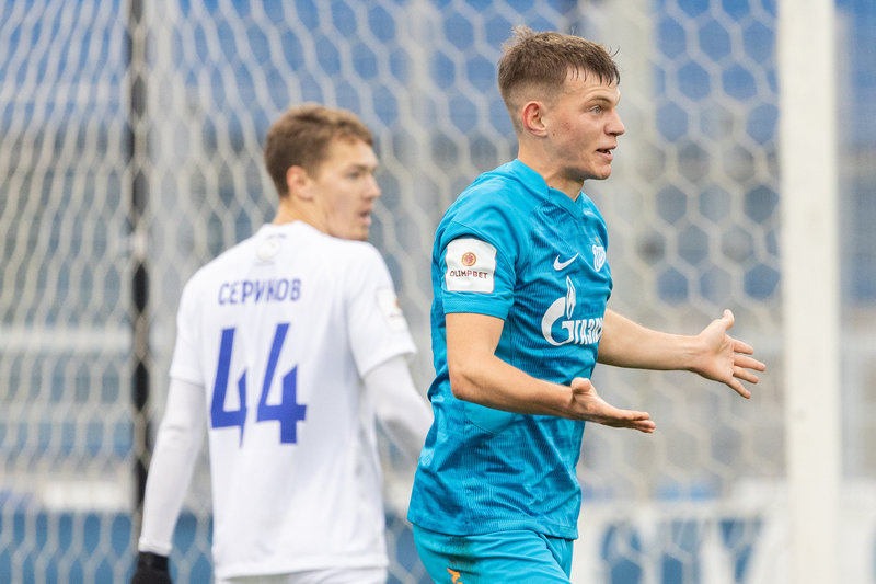 Данила Хотулев, Зенит, Оренбург