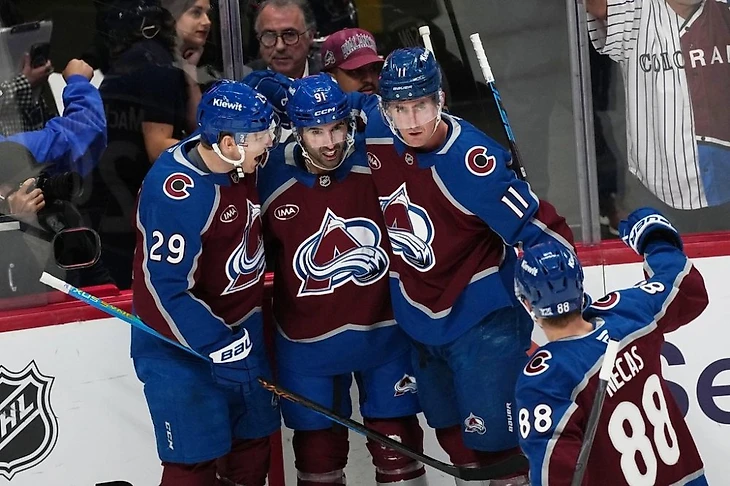 Nazem Kadri scores twice as part of a 26-shot, 5-goal 1st period to help Avalanche beat Flames 9-2 – Brandon Sun